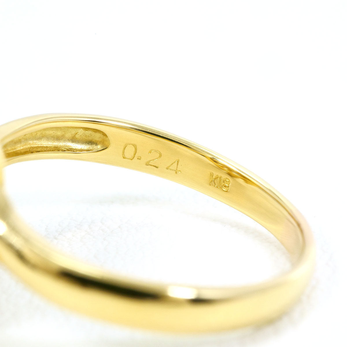18K Yellow Gold Diamond Ring – packaging