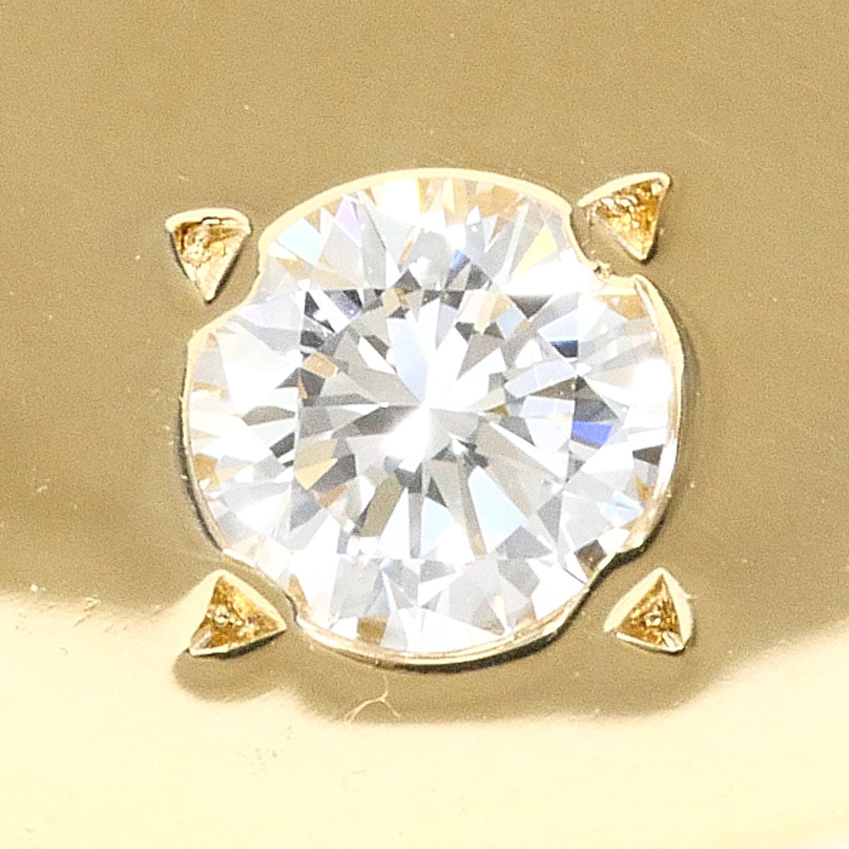 10K Yellow Gold Diamond Ring – side view