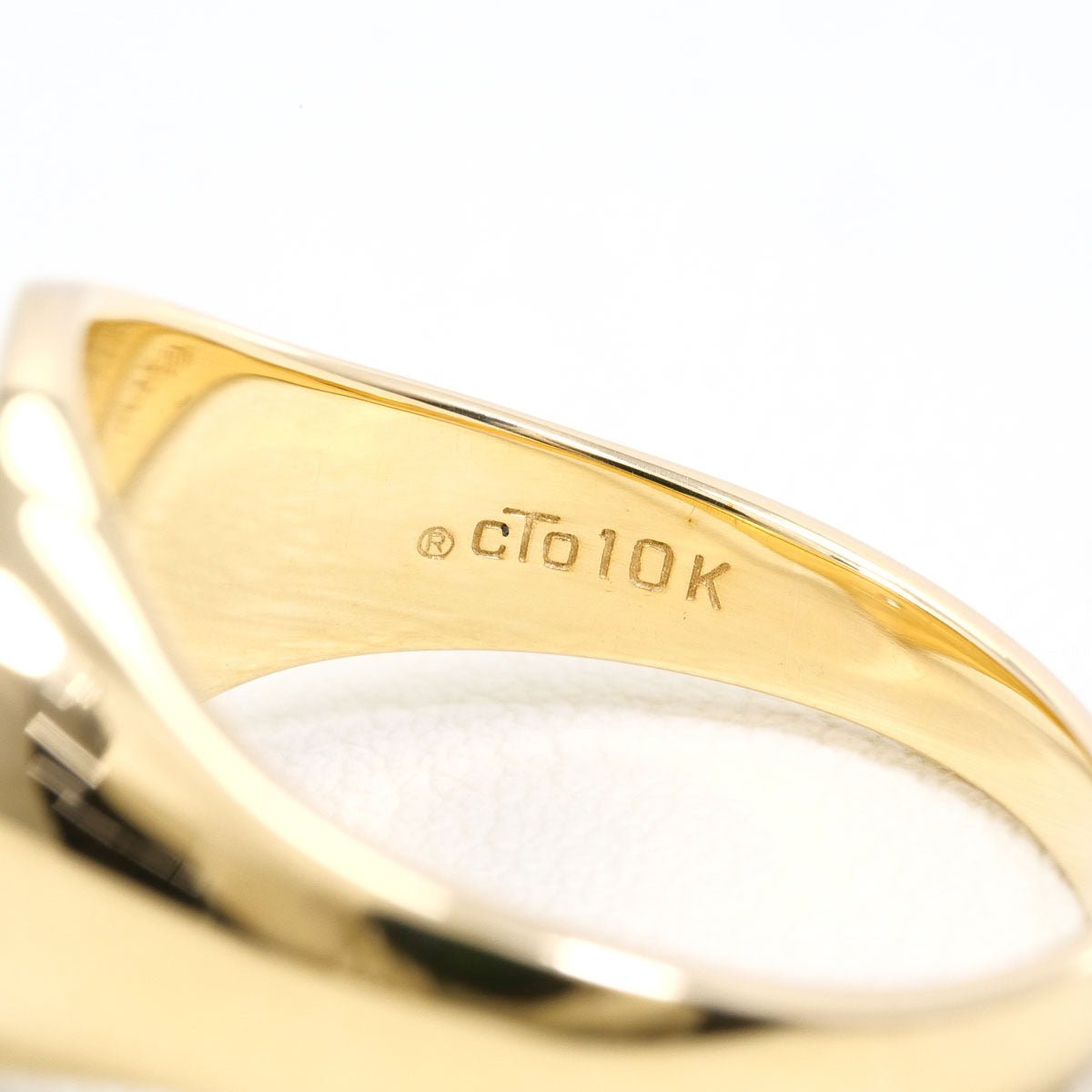 10K Yellow Gold Diamond Ring – packaging