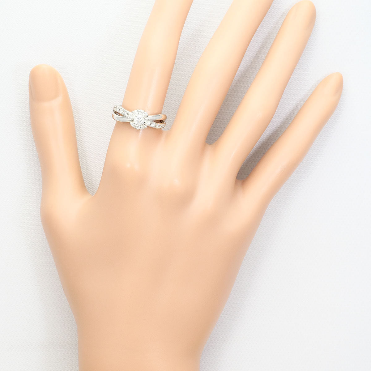 Platinum Diamond Ring – close-up