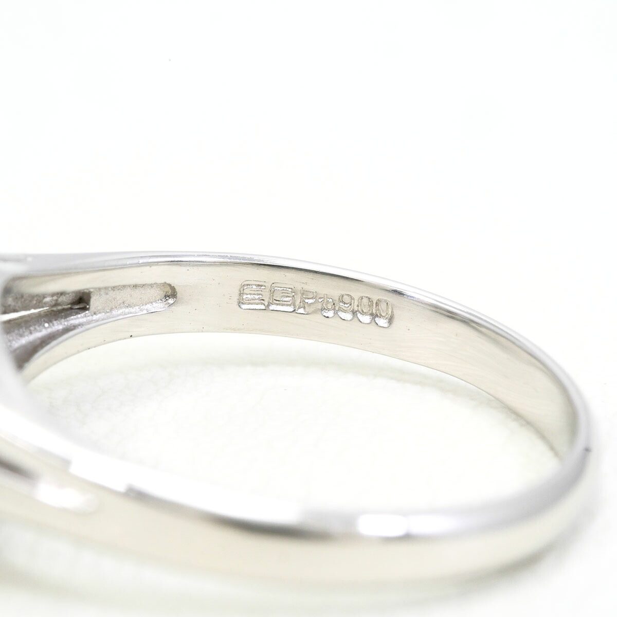 Platinum Diamond Ring – alternate view