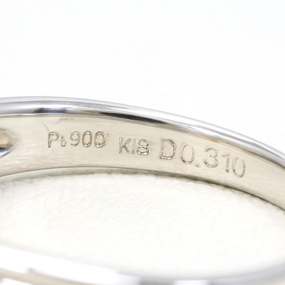 Platinum Diamond Ring – packaging