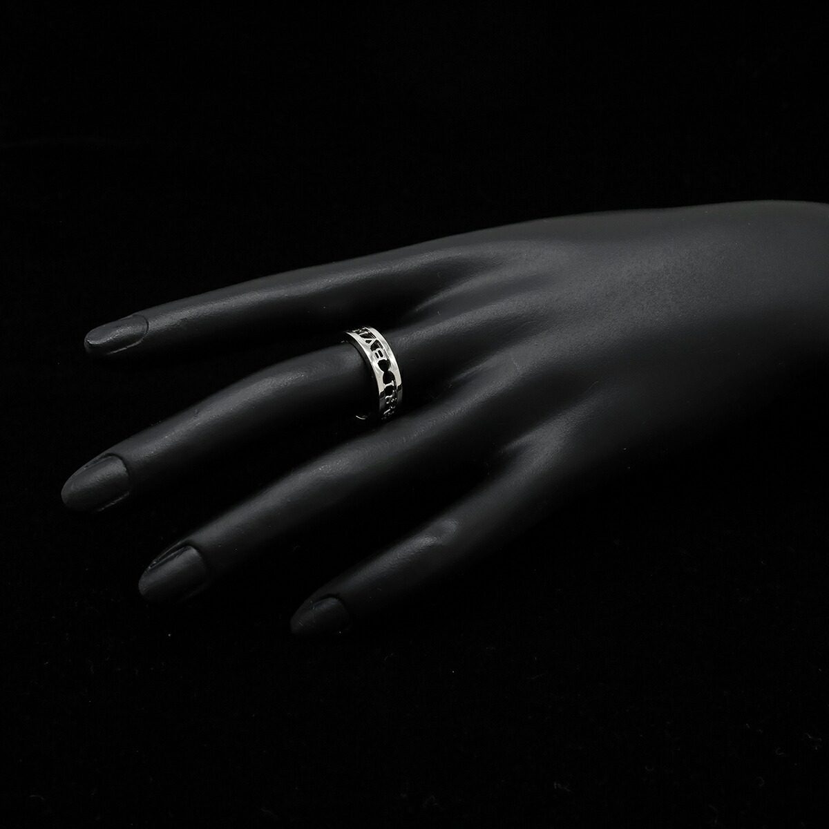 Bulgari B.zero1 Logo Spiral Openwork 18K White Gold Ring – alternate view