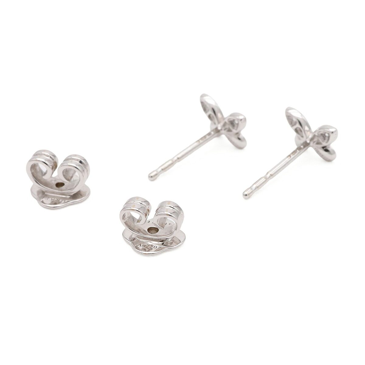 18K White Gold Graff Pave Butterfly Diamond Earrings – back and fastening