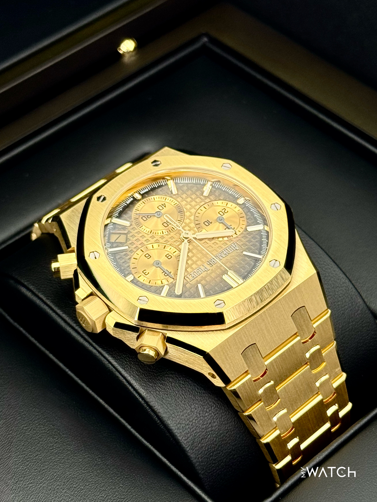 Audemars Piguet Royal Oak Chronograph 41mm 26240BA Gold Dial – image 8