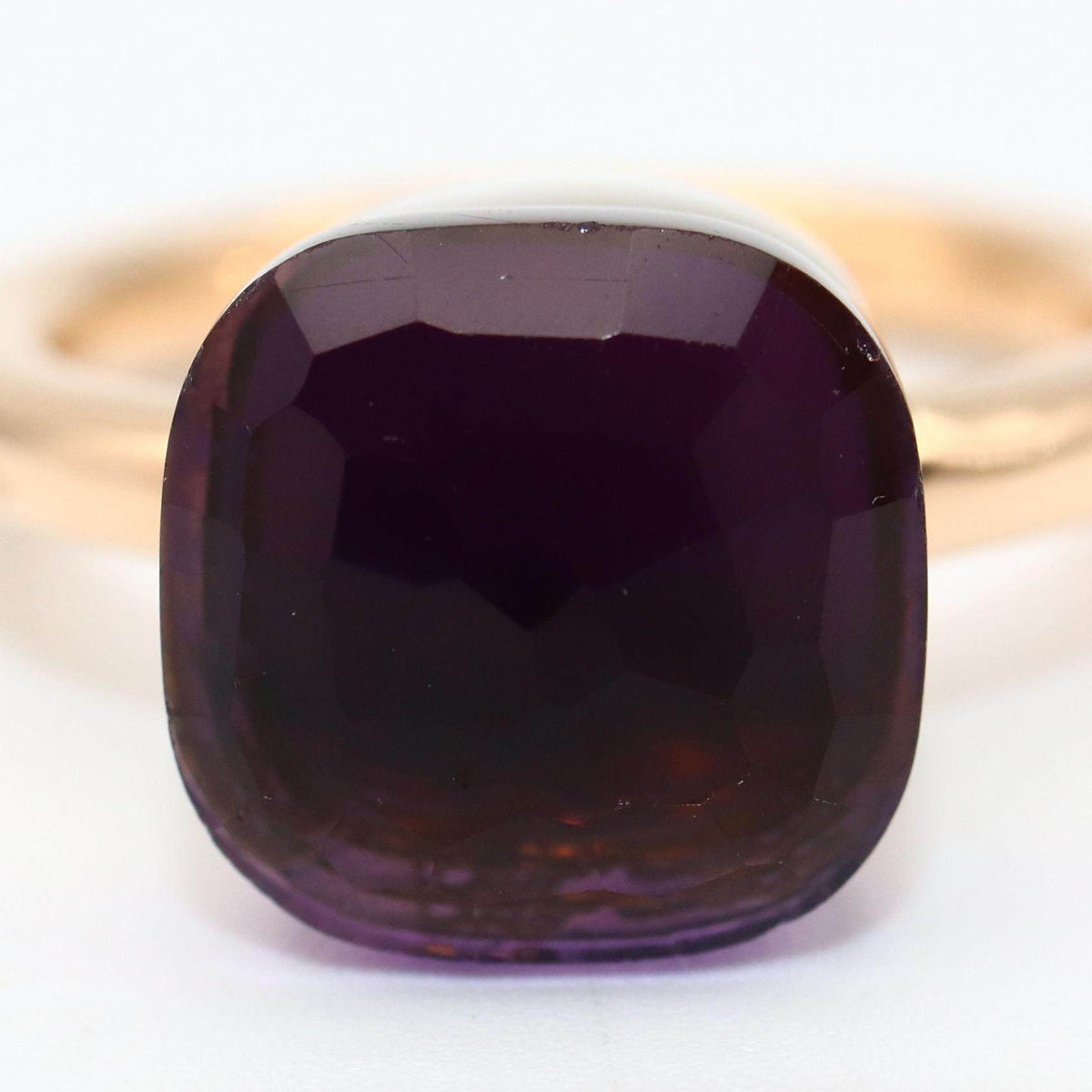 Pomellato Nudo 18K Yellow Gold Amethyst Ring – packaging