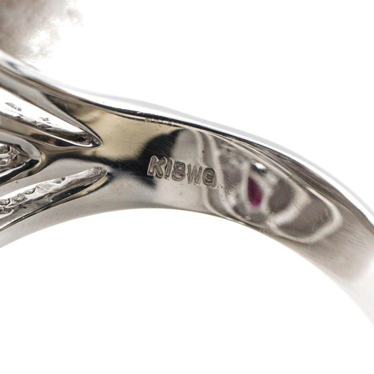 18K White Gold Diamond Ruby Ring – inside band
