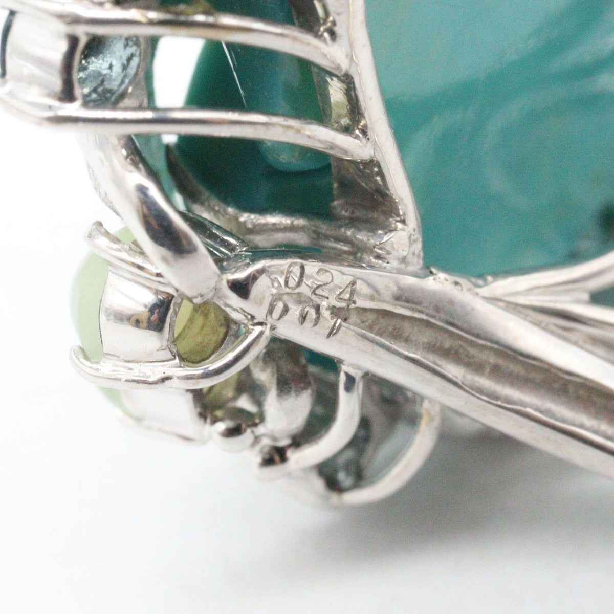 Platinum Color Stone Topaz Ring – alternate view