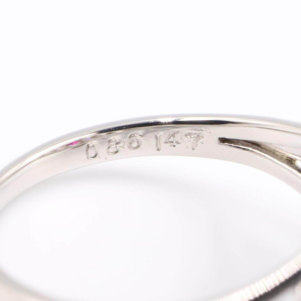 Platinum Diamond Sapphire Ring – packaging