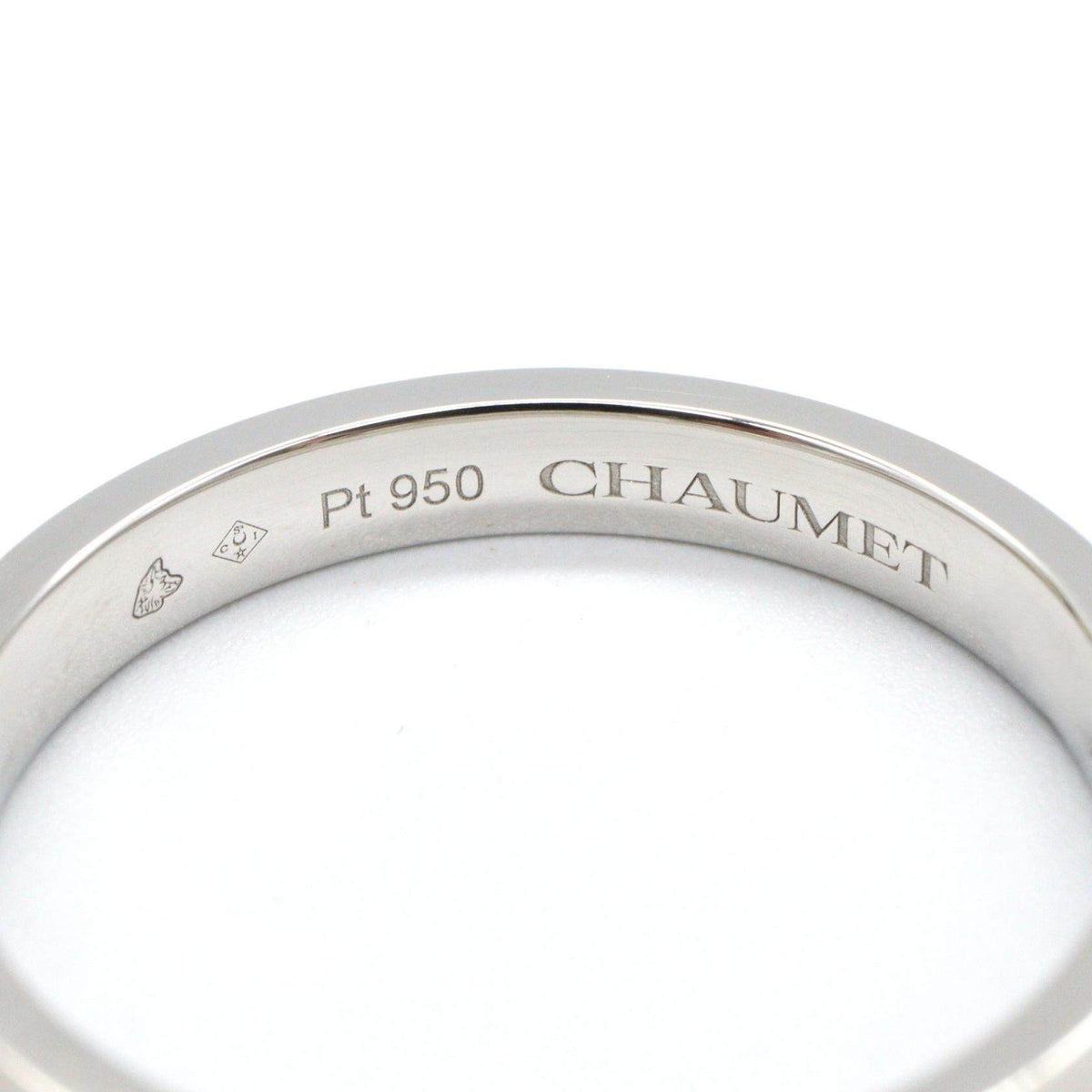 Chaumet Eterna Do Platinum Diamond Ring – top view