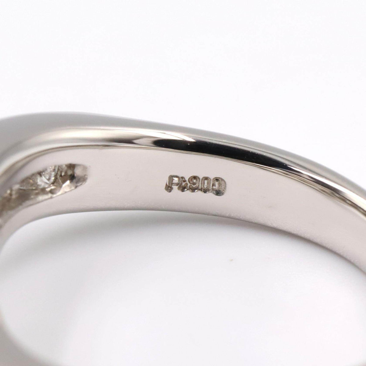Platinum Diamond Ring – inside band