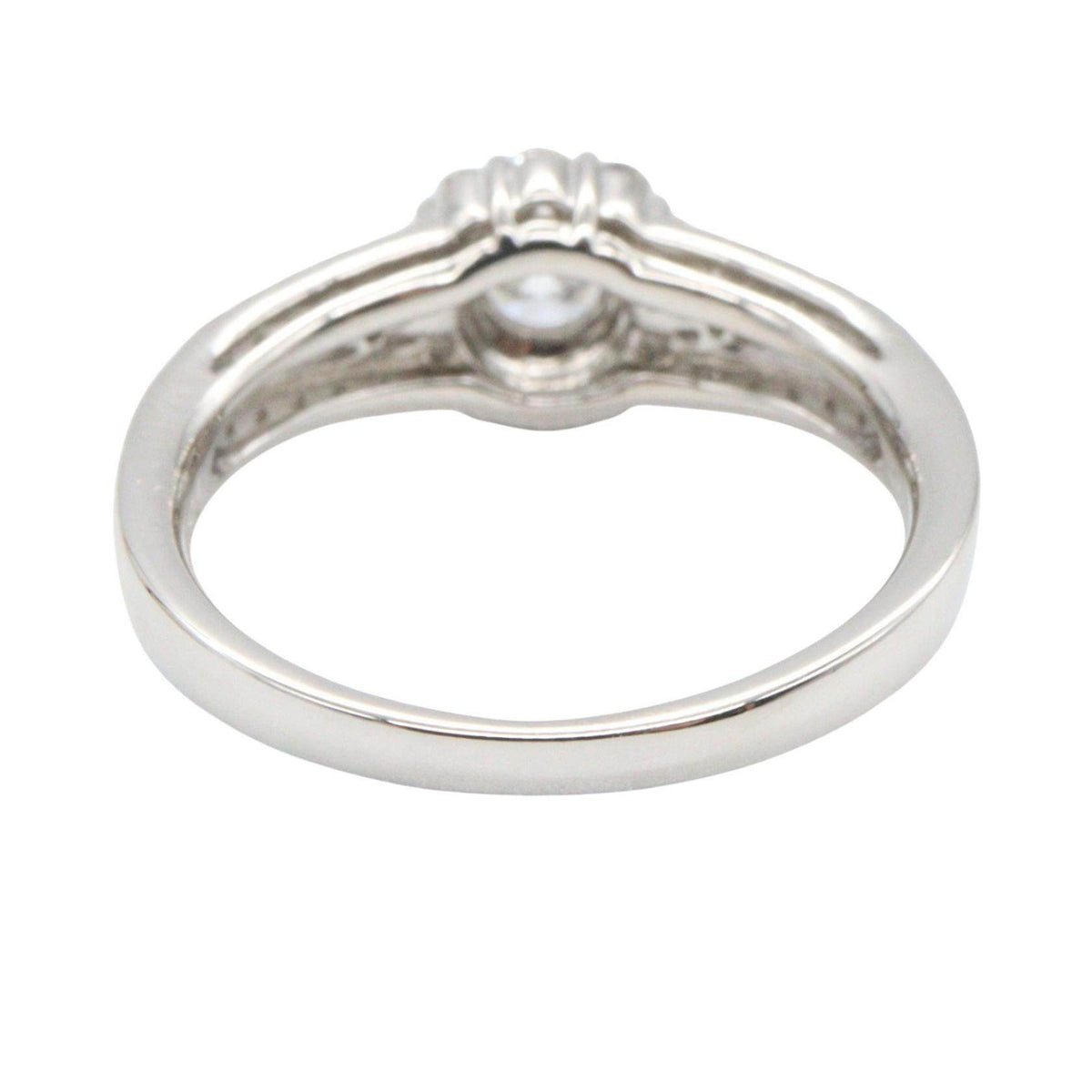 Platinum Diamond Ring – top view