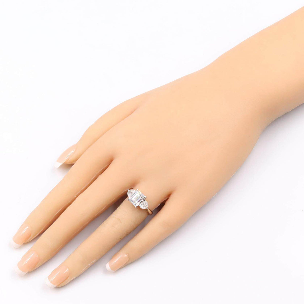 Platinum Diamond Ring – image 9