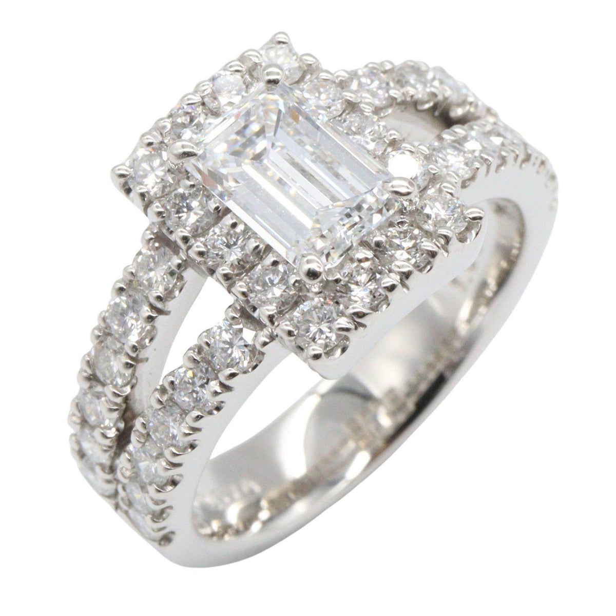 Platinum Diamond Ring – front view
