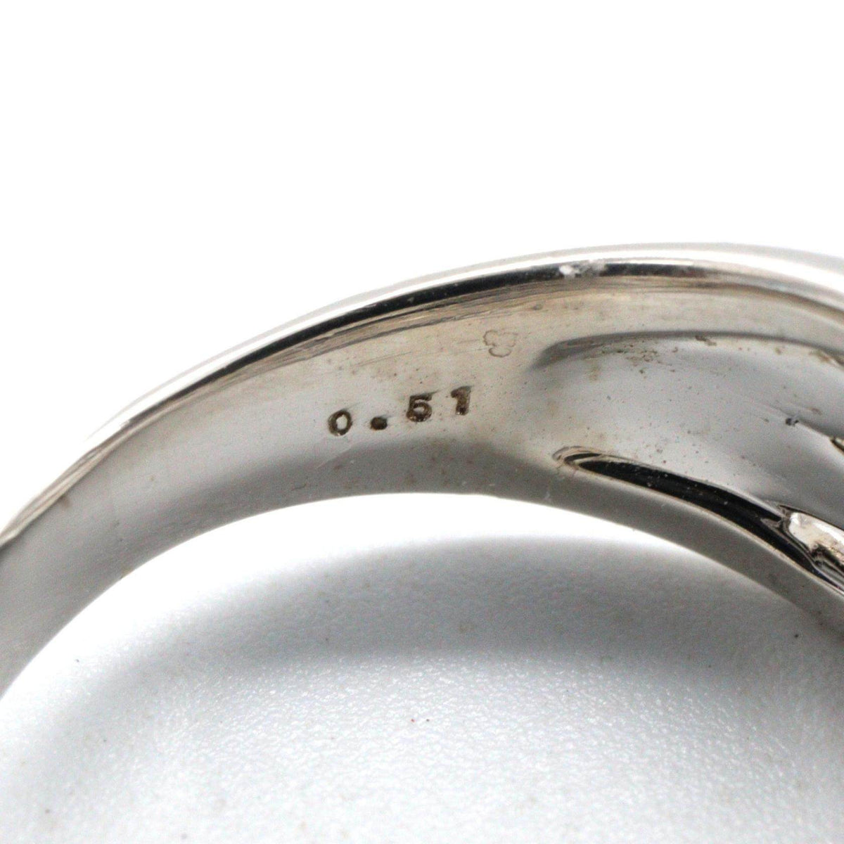 18K White Gold Diamond Ring – packaging