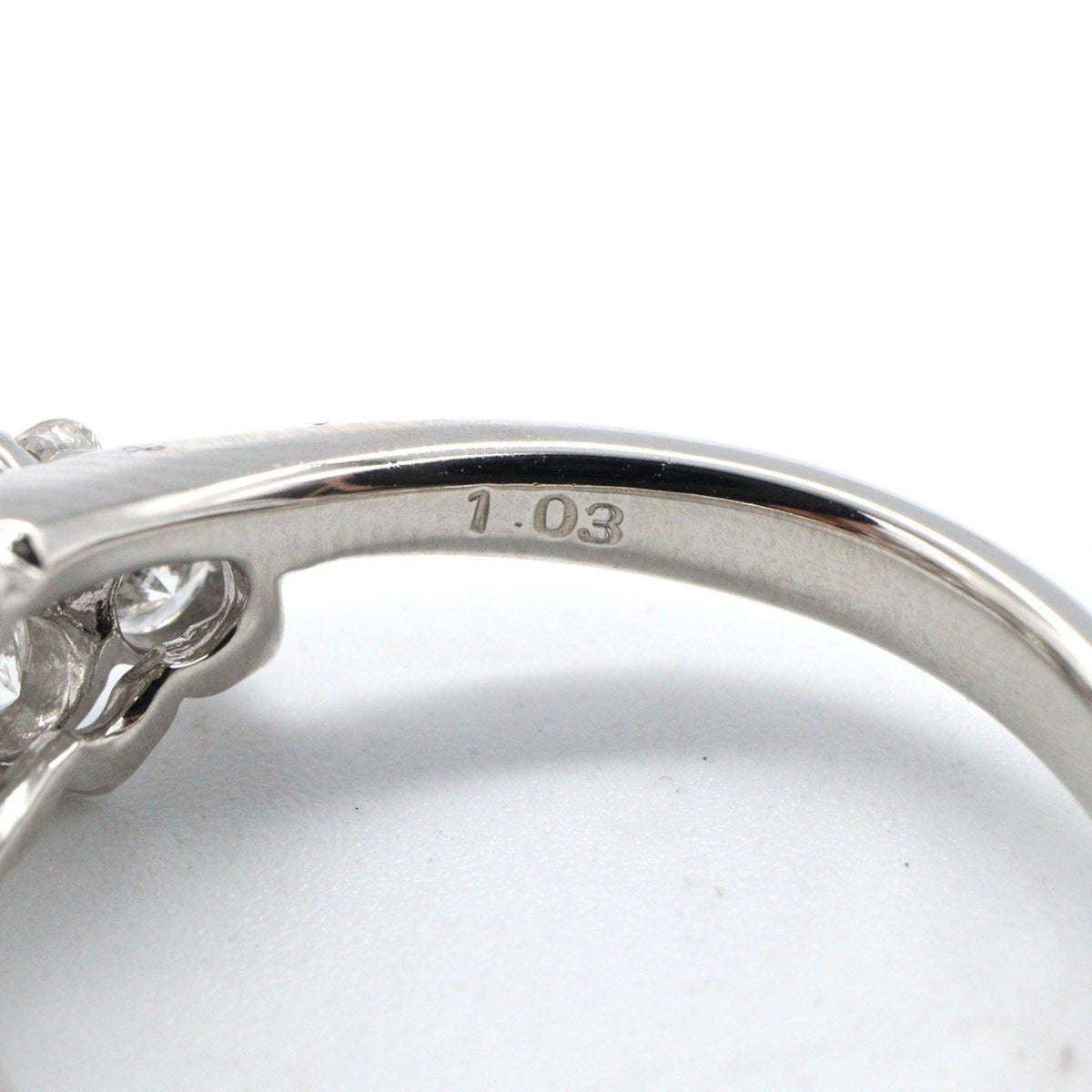 Platinum Diamond Ring – packaging