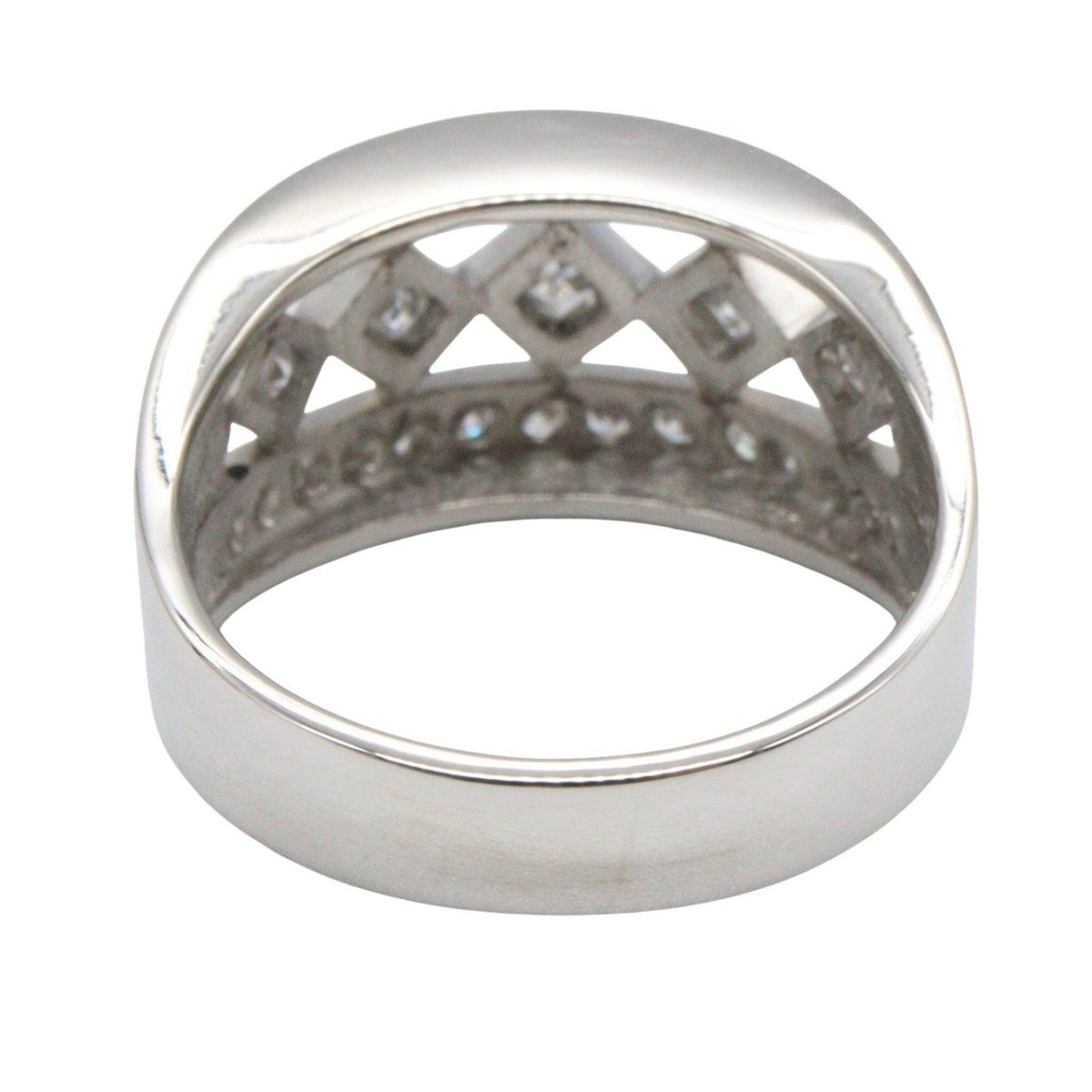 Platinum Diamond Ring – top view