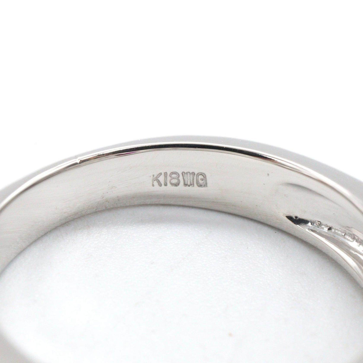 18K White Gold Diamond Ruby Ring – inside band