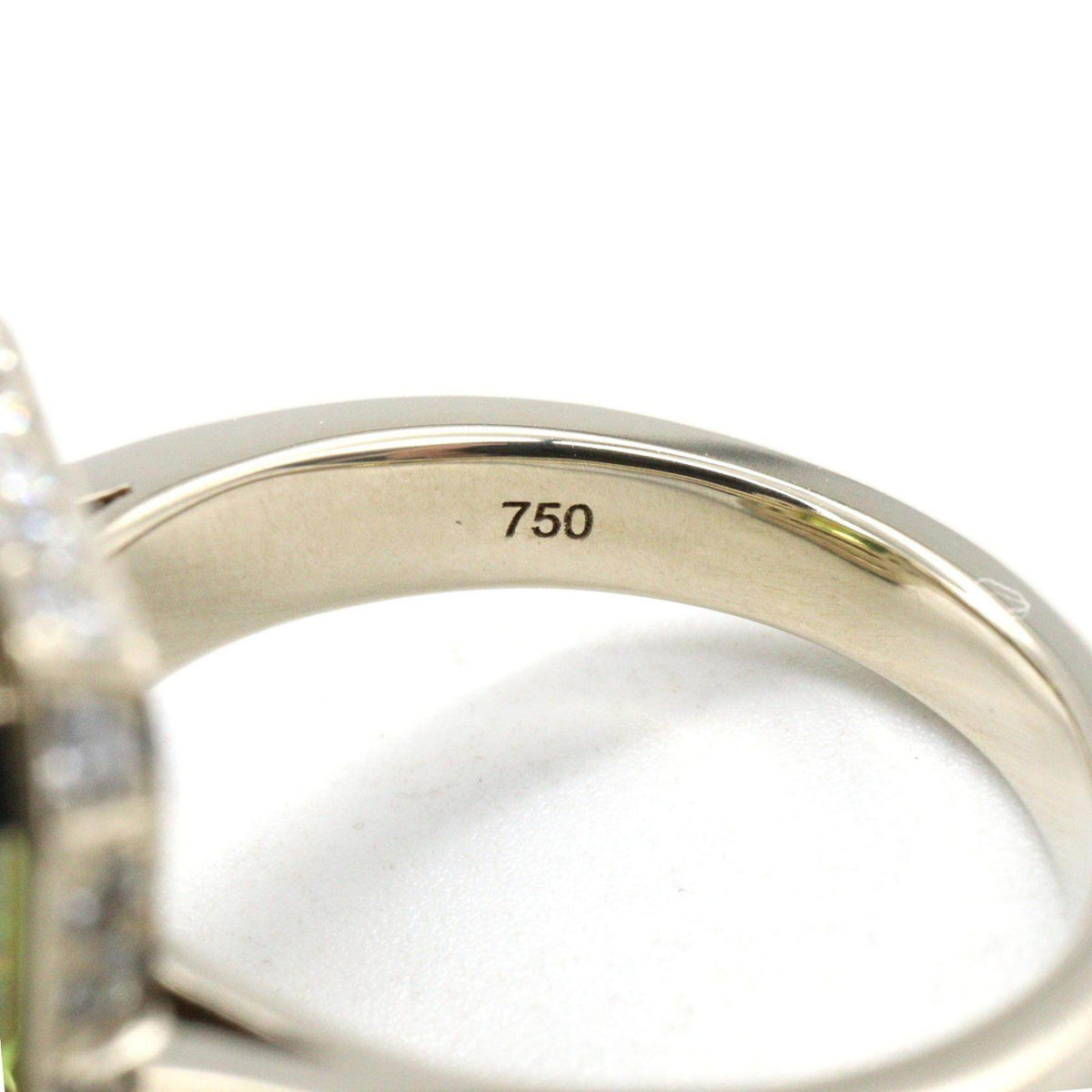 18K White Gold Sphene Diamond Ring – inside band