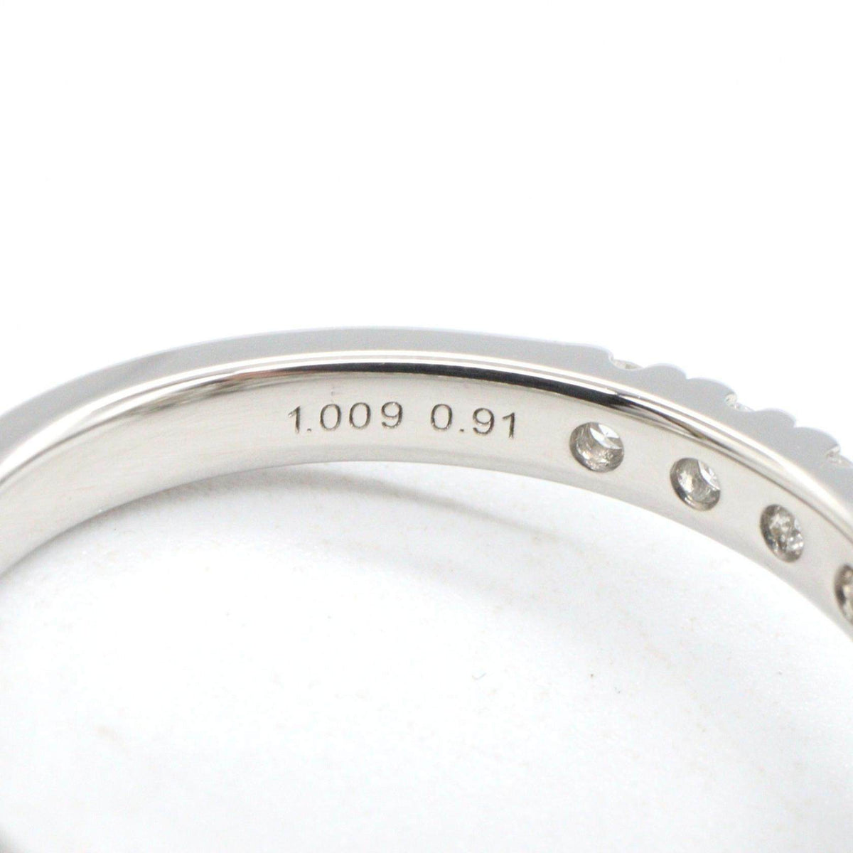 Platinum Diamond Ring – packaging