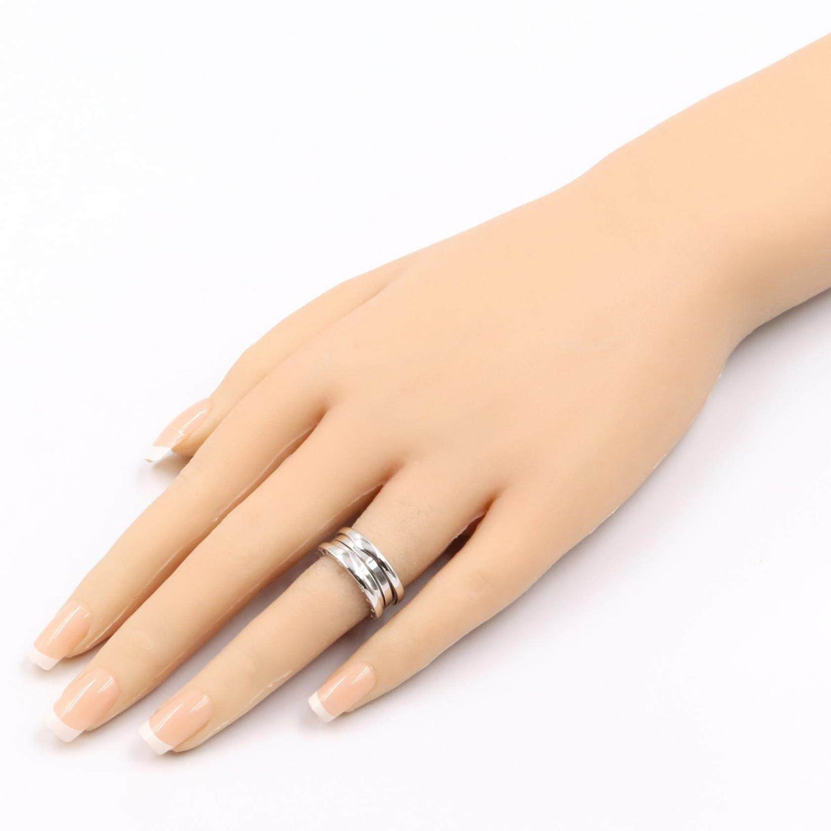Bulgari B-zero1 18K White Gold Ring – close-up