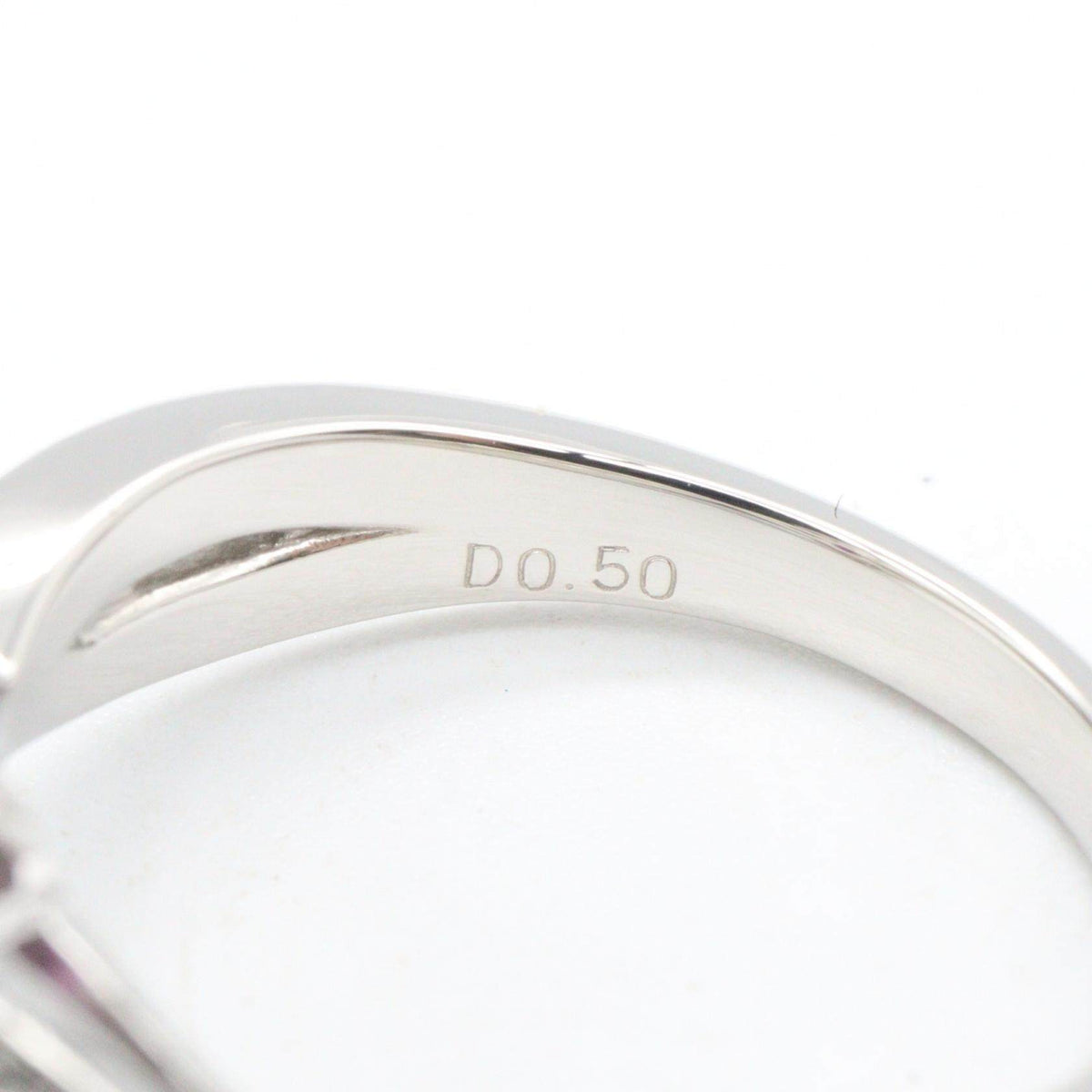 Platinum Diamond Ruby Ring – packaging