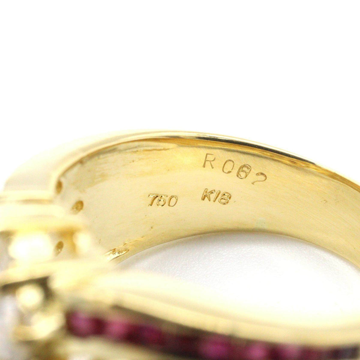 18K Yellow Gold Diamond Ruby Ring – inside band