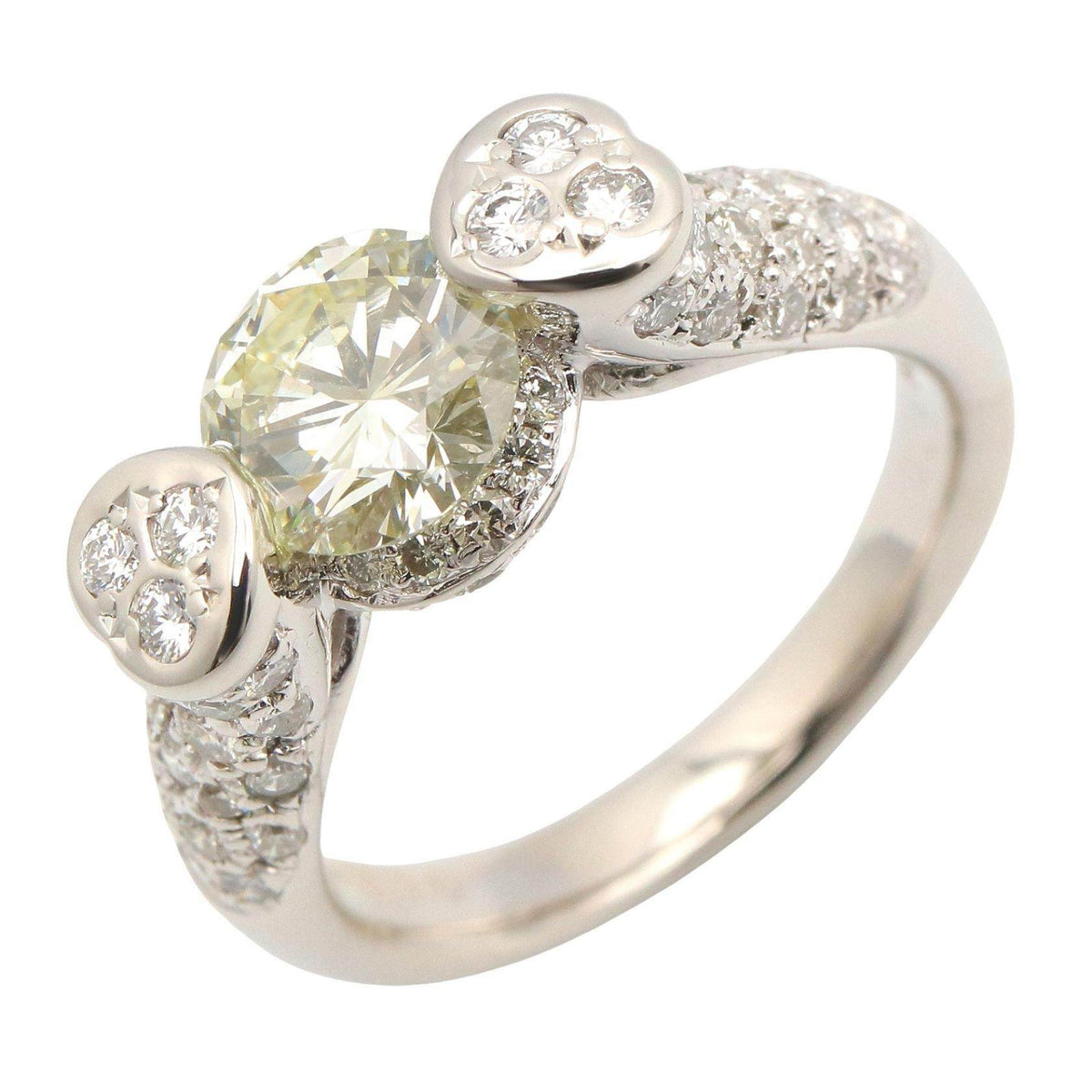 Platinum Diamond Ring – front view