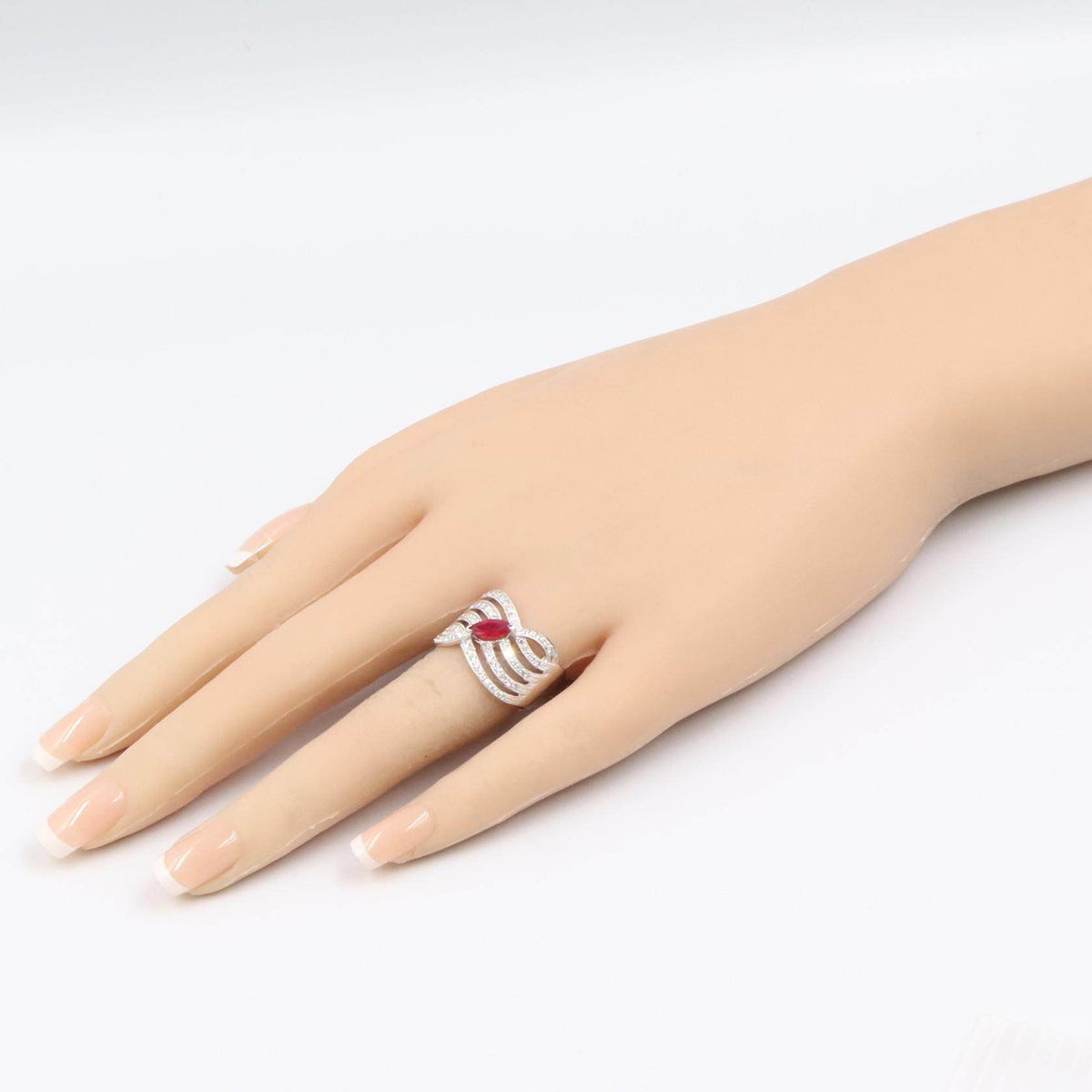 18K White Gold Diamond Ruby Ring – image 8