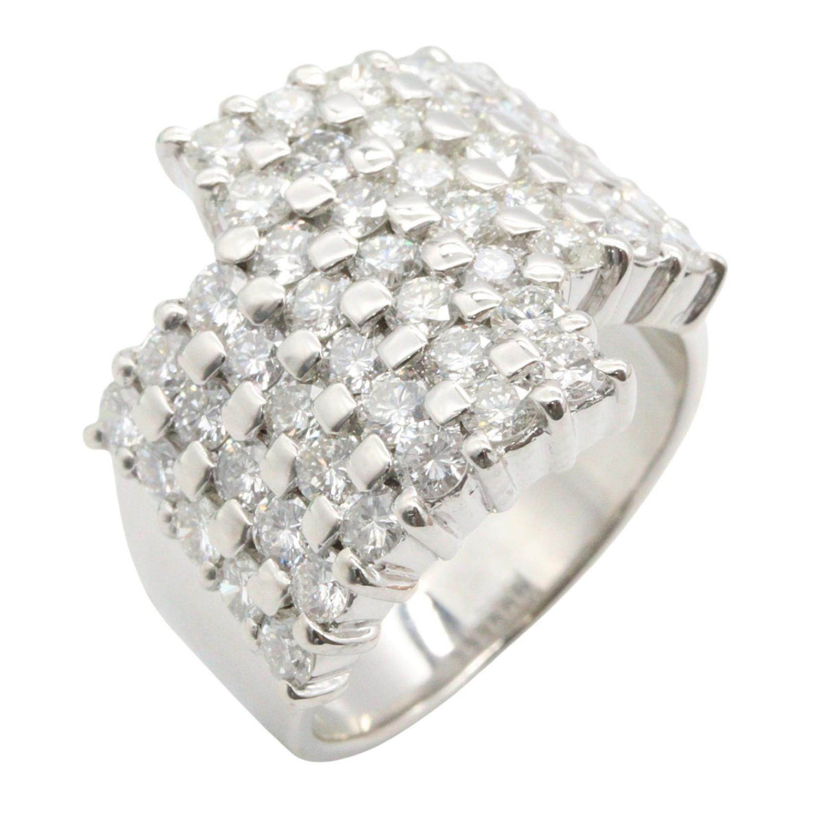 Platinum Diamond Ring – front view