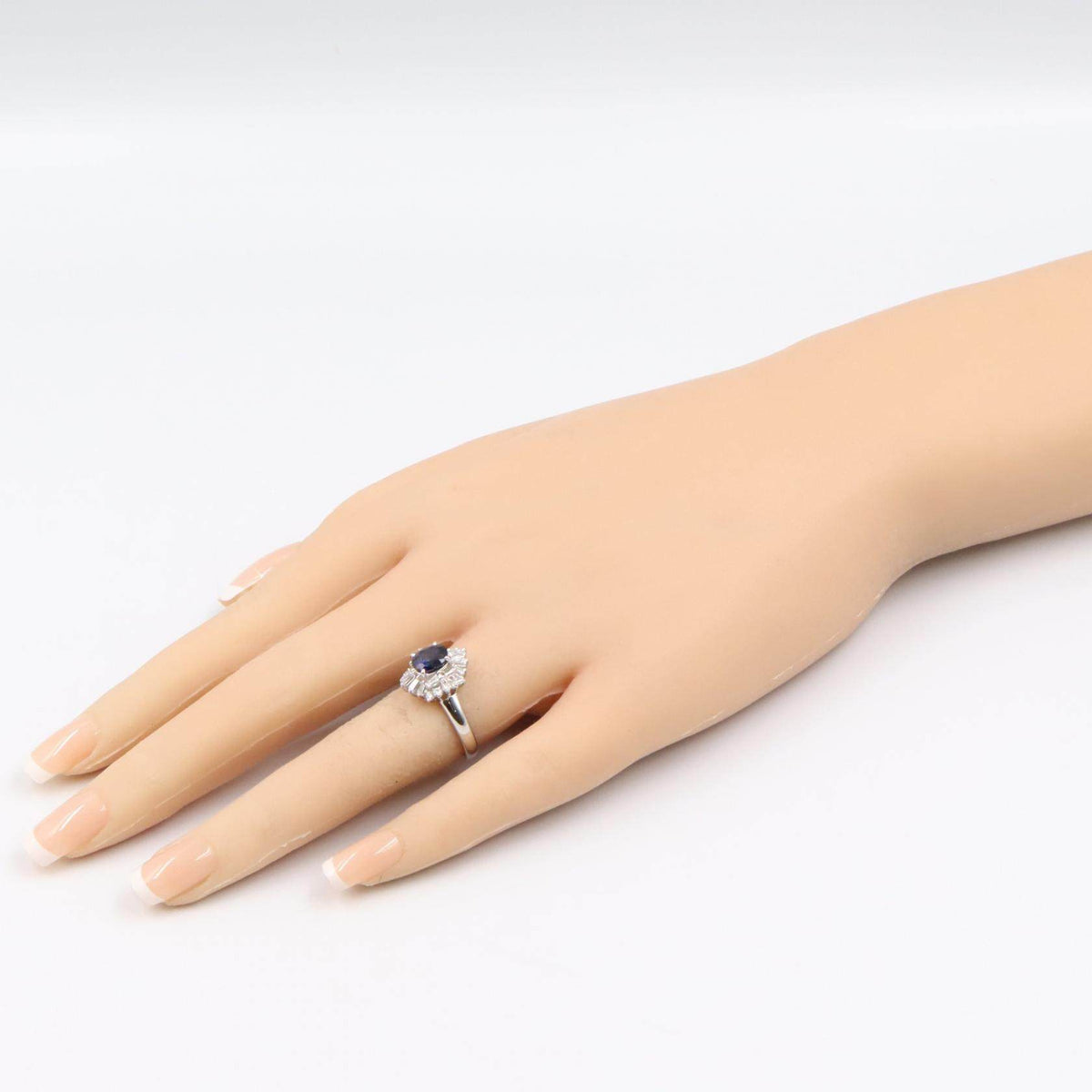 Platinum Diamond Sapphire Ring – image 9