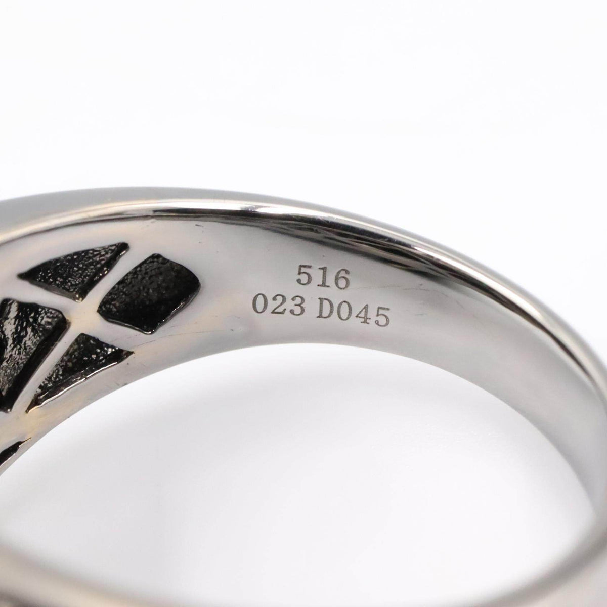 18K White Gold Diamond Ruby Ring – packaging
