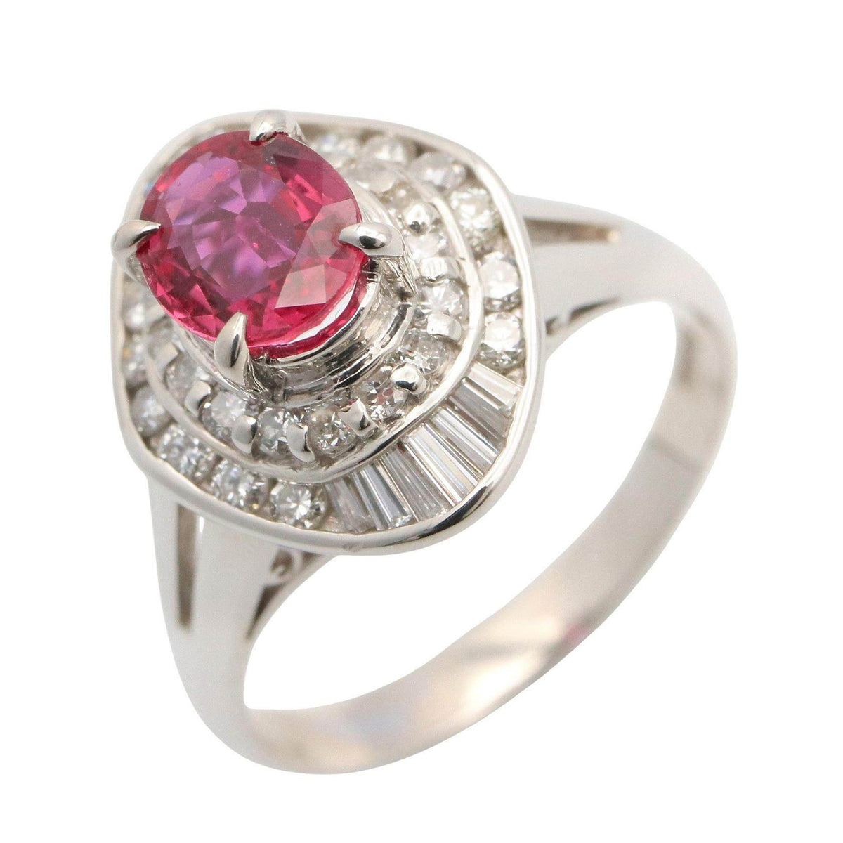 Platinum Diamond Sapphire Ring – front view