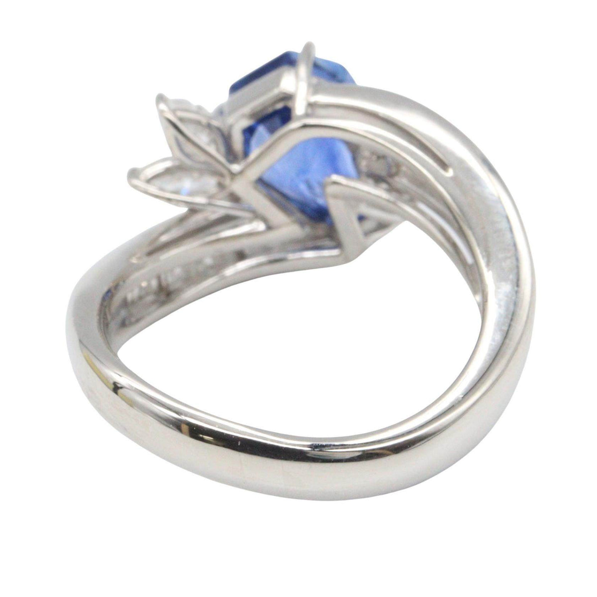 Platinum Diamond Sapphire Ring – top view
