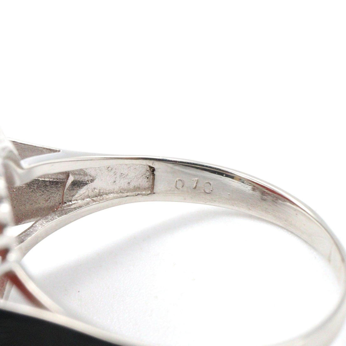 Platinum Diamond Ring – packaging