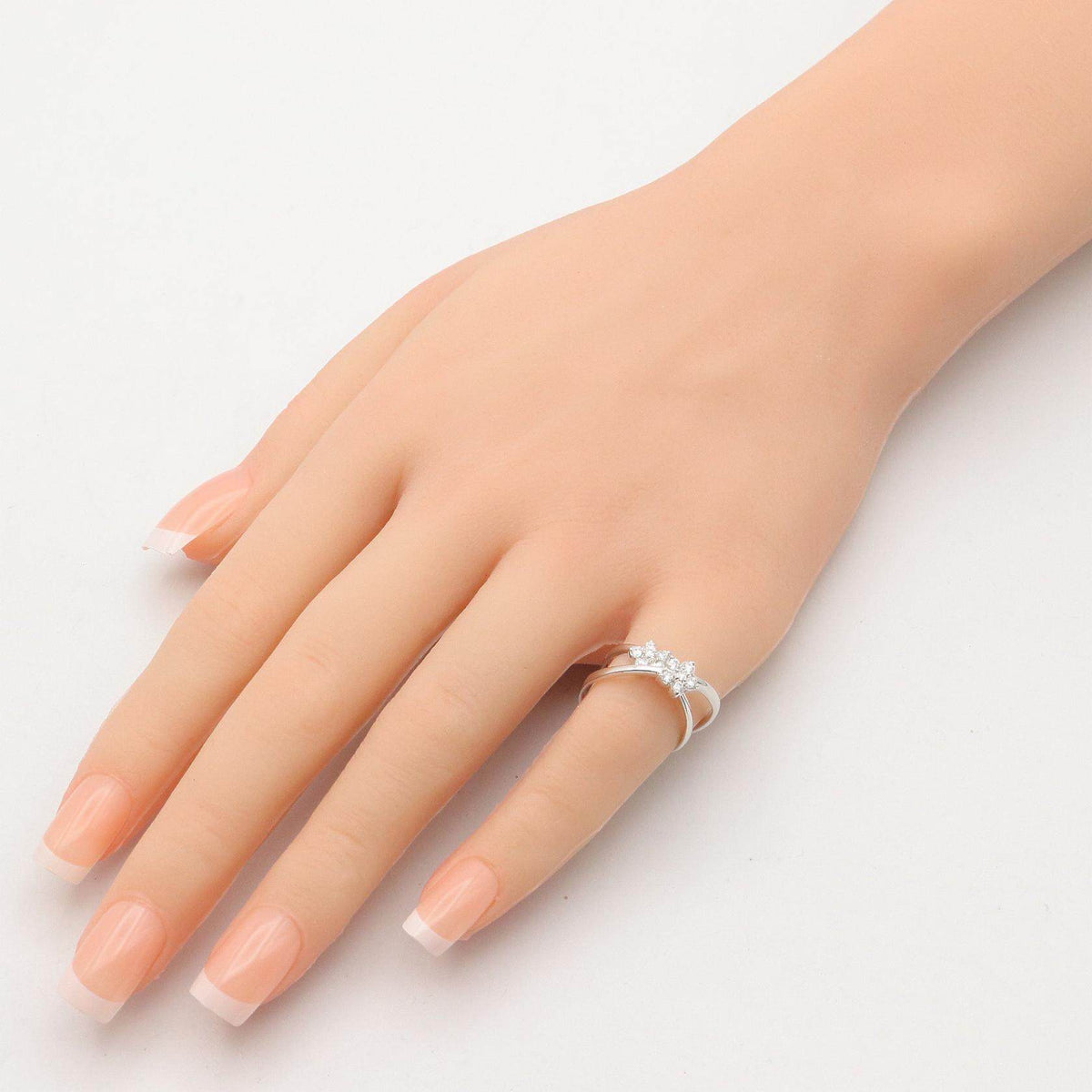 Ponte Vecchio 18K White Gold Diamond Ring – image 8