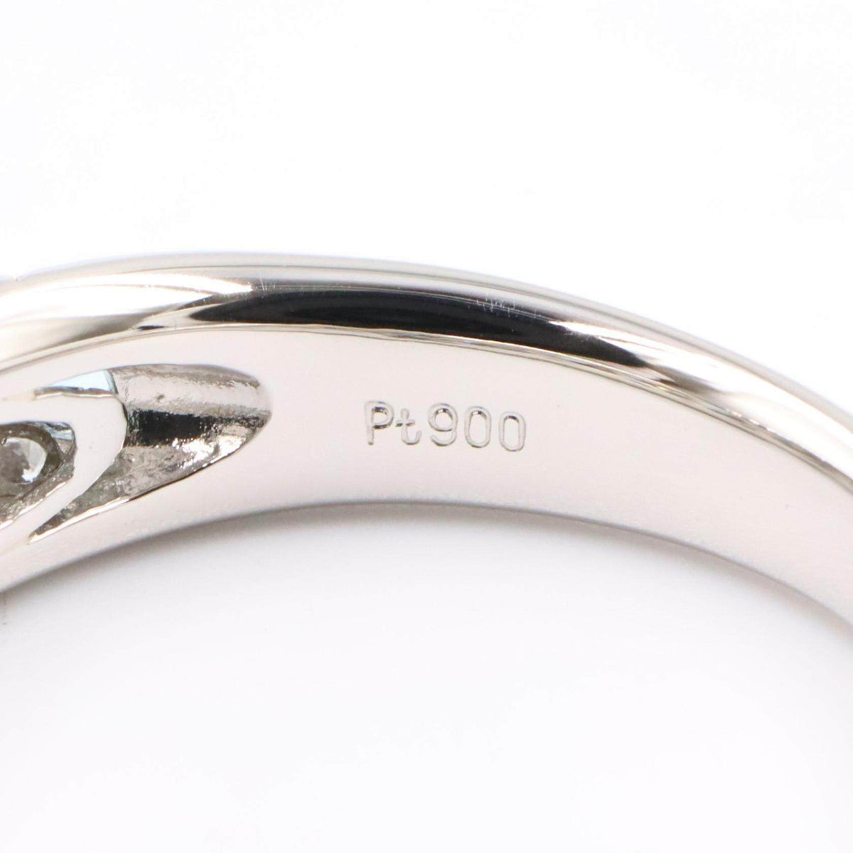 Platinum Blue Topaz Ring – inside band