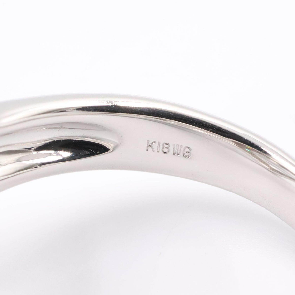 18K White Gold Diamond Ring – inside band