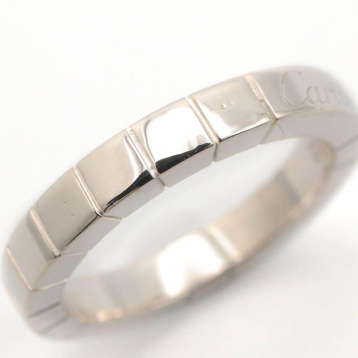 Cartier Lanieres 18K White Gold Ring – packaging