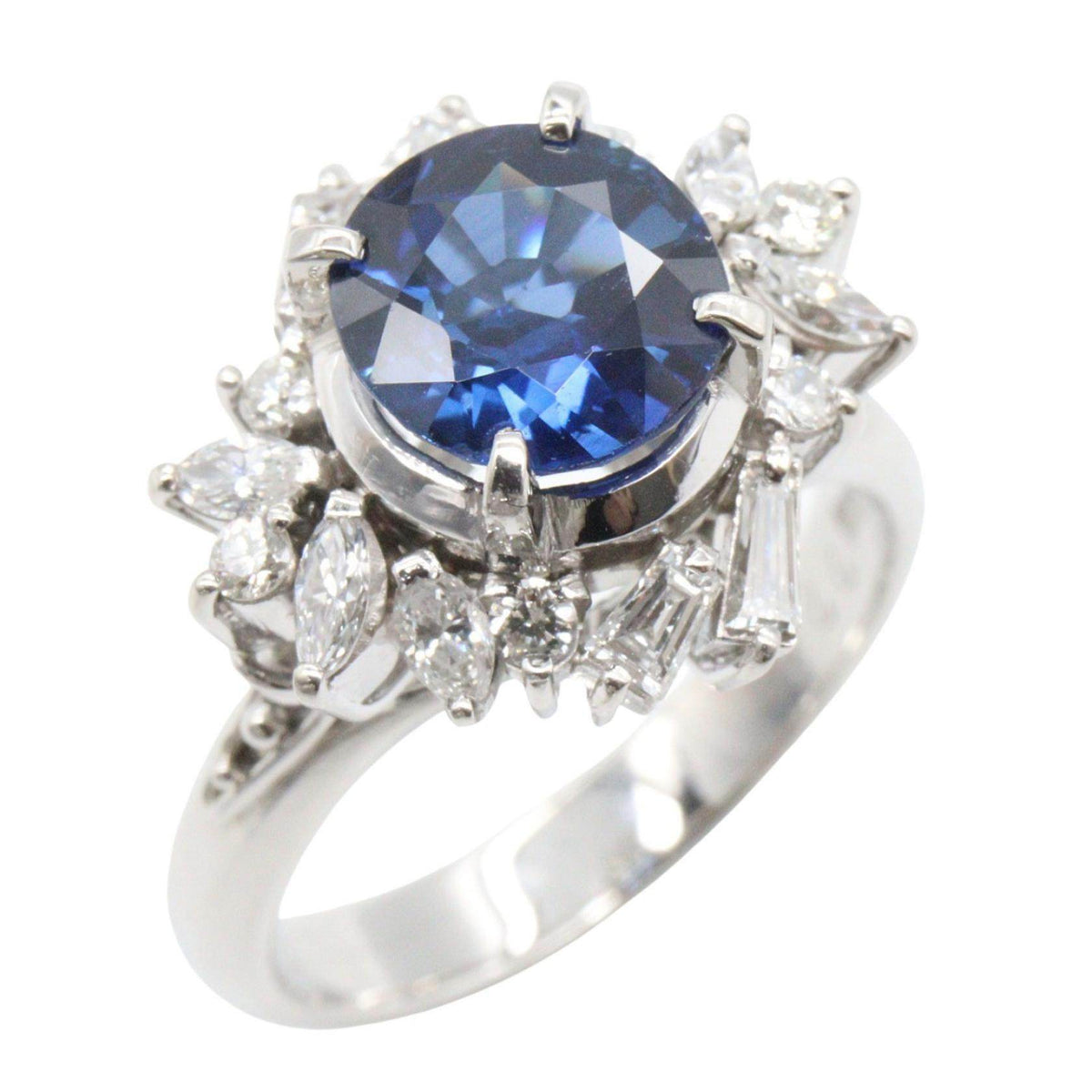Platinum Diamond Sapphire Ring – front view