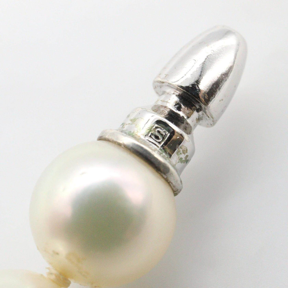 Tasaki Pearlvarie Sterling Silver Pearl Necklace – packaging