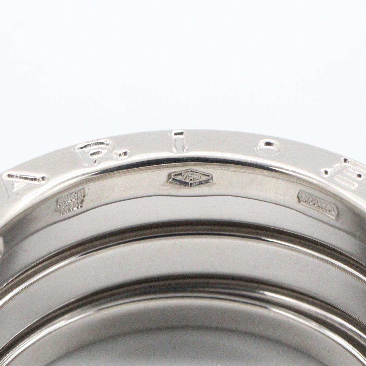 Bulgari B-zero1 4 Band 18K White Gold Diamond Ring – close-up