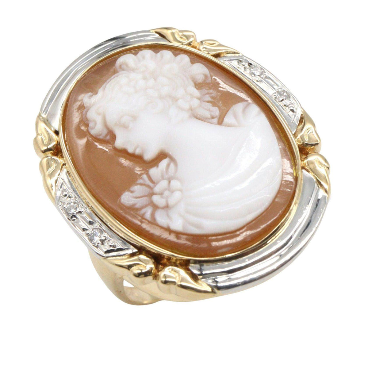 Platinum Cameo Ring – front view