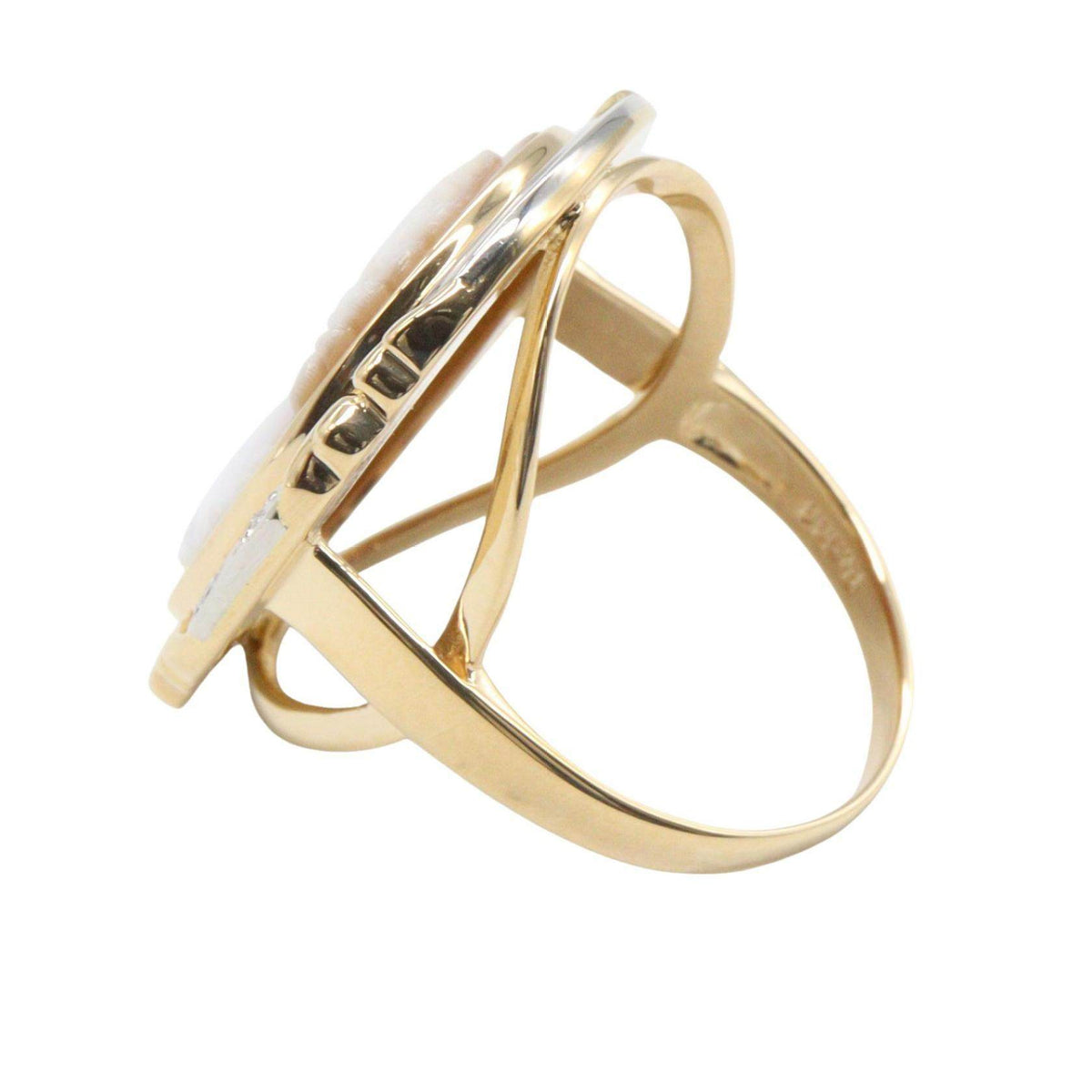 Platinum Cameo Ring – inside band