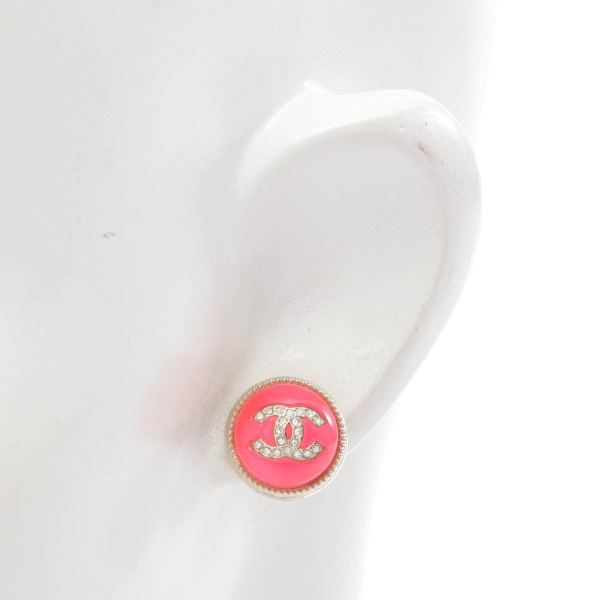 Chanel Coco Mark Earrings – back and fastening