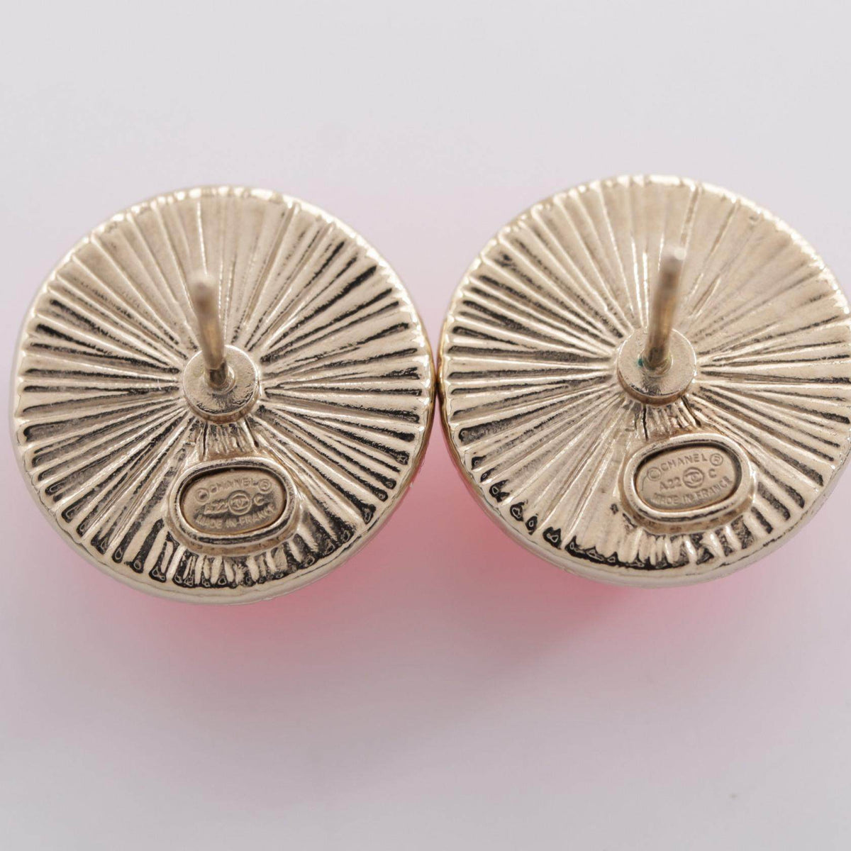 Chanel Coco Mark Earrings – packaging