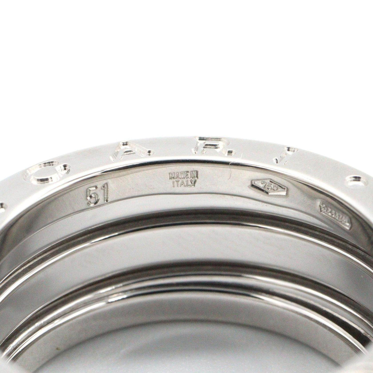 Bulgari B-zero1 18K White Gold Ring – packaging