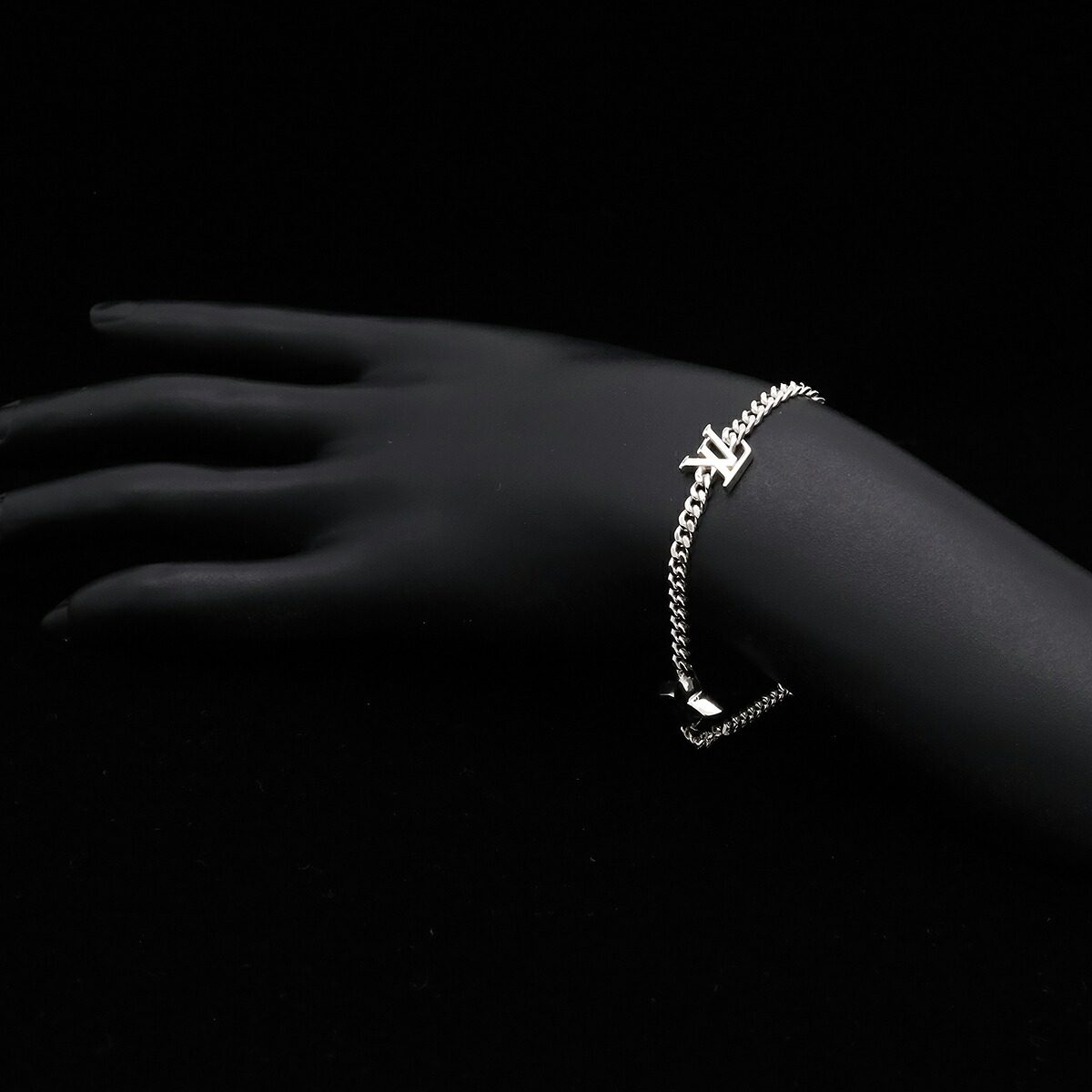 Louis Vuitton LV Spike Sterling Silver Bracelet – on the wrist