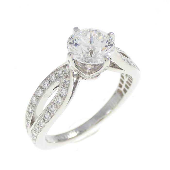 Boucheron Pont de Paris Platinum Diamond Ring – front view