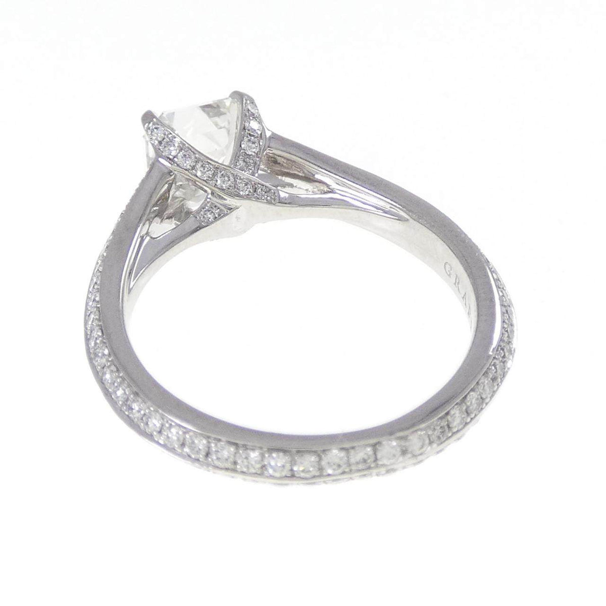 Graff Legacy Platinum Diamond Ring – top view